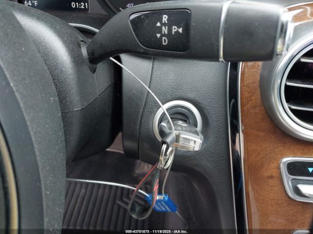 2015 MERCEDES-BENZ C 300 55SWF4KB3FU007063 Photo 10