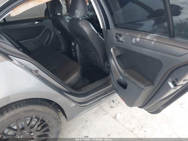 Aukcja sprzedaży 2012 Volkswagen Jetta 2.5l Se, vin: 3VWDP7AJ4CM320983, numer aukcji: 43701939