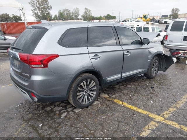2019 MITSUBISHI OUTLANDER JA4AD2A33KZ007966 Photo 3