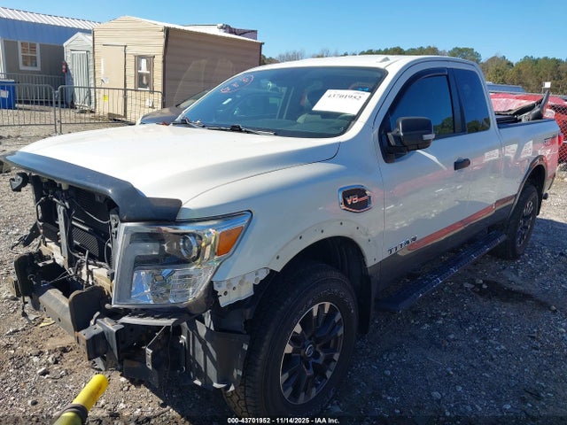 1N6AA1C54HN571114 Nissan Titan Pro-4x