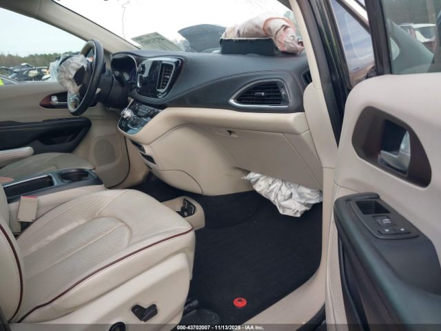 2017 CHRYSLER PACIFICA 2C4RC1GG7HR544729 Photo 4