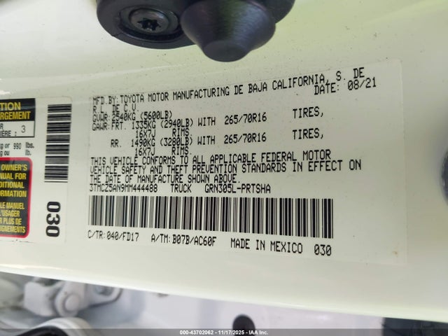 3TMCZ5AN9MM444488 Toyota Tacoma Trd Off-road