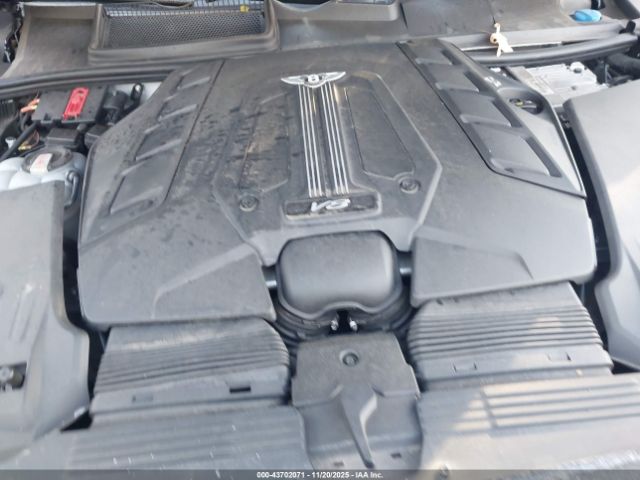 2019 BENTLEY BENTAYGA SJAAM2ZV5KC027054 Photo 9