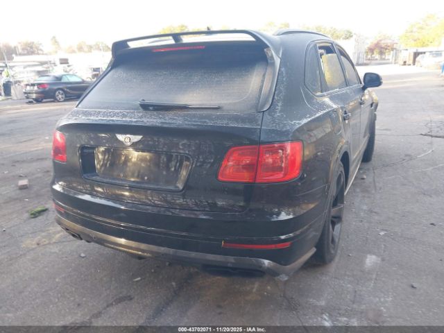 2019 BENTLEY BENTAYGA SJAAM2ZV5KC027054 Photo 3