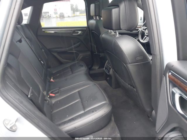 2015 PORSCHE MACAN WP1AB2A5XFLB42480 Photo 7