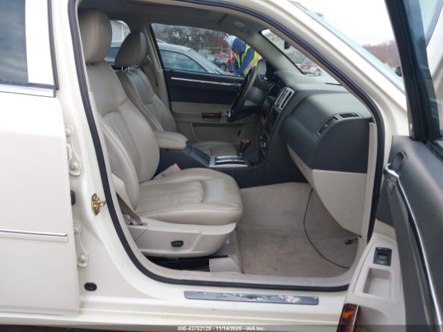 2005 CHRYSLER 300C 2C3JA63H75H667693 Photo 4