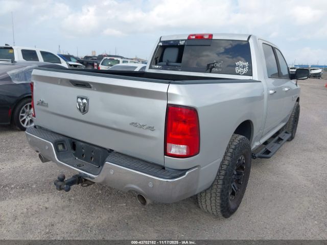 2017 RAM 1500 3C6RR7LT1HG508567 Photo 3
