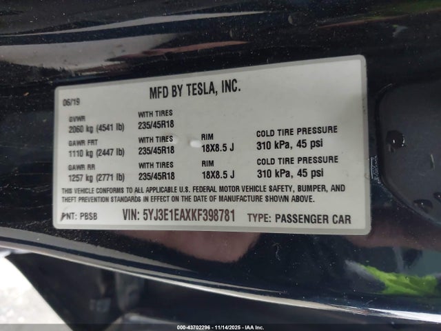 2019 TESLA MODEL 3 5YJ3E1EAXKF398781 Photo 8
