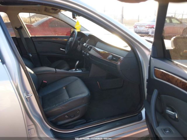 2010 BMW 528I WBANV1C55AC156648 Photo 4