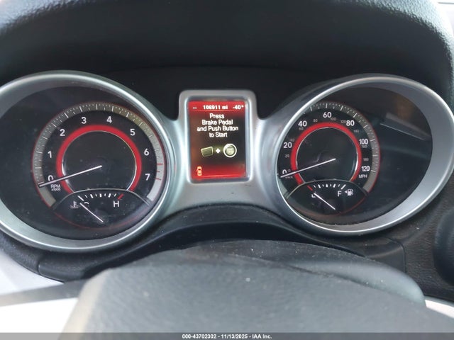3C4PDCGB1HT587125 Dodge Journey Crossroad