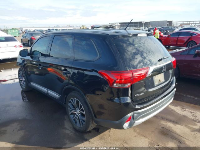 2016 MITSUBISHI OUTLANDER JA4AD3A30GZ002401 Photo 2