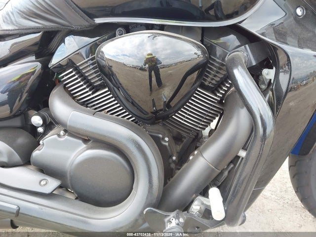 2022 SUZUKI VZR1800 JS1VY53A0N7100429 Photo 7
