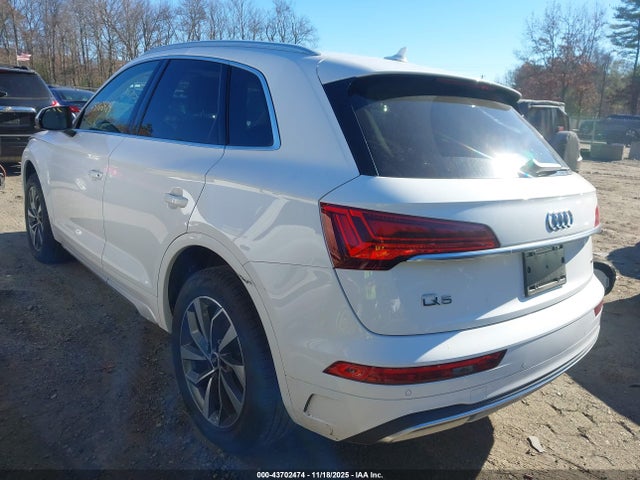2021 AUDI Q5 WA1AAAFY6M2008841 Photo 2