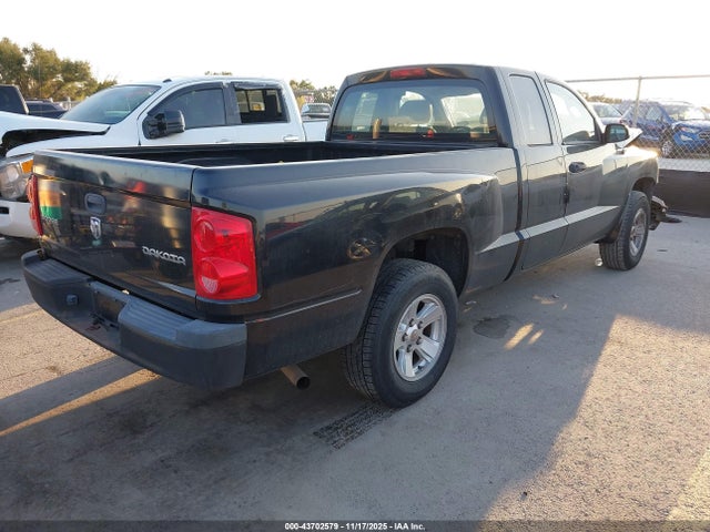 2010 DODGE DAKOTA 1D7CE2BK9AS184066 Photo 3