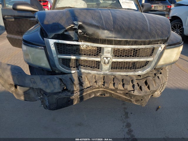 2010 DODGE DAKOTA 1D7CE2BK9AS184066 Photo 5
