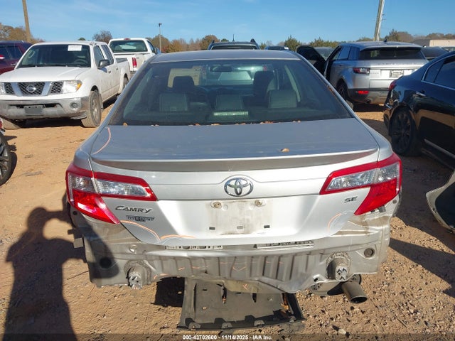 2013 Toyota Camry Se მანქანა იყიდება აუქციონზე, vin: 4T1BF1FK3DU250185, აუქციონის ნომერი: 43702600