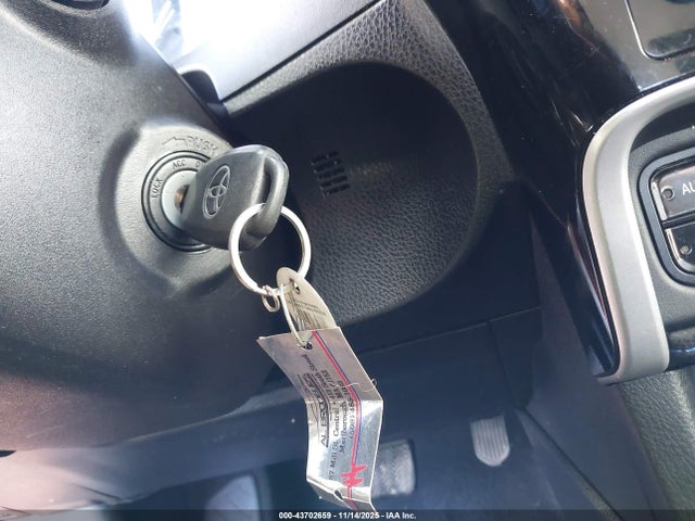 Toyota COROLLA SE 2017 2T1BURHE3HC902211 Image 11