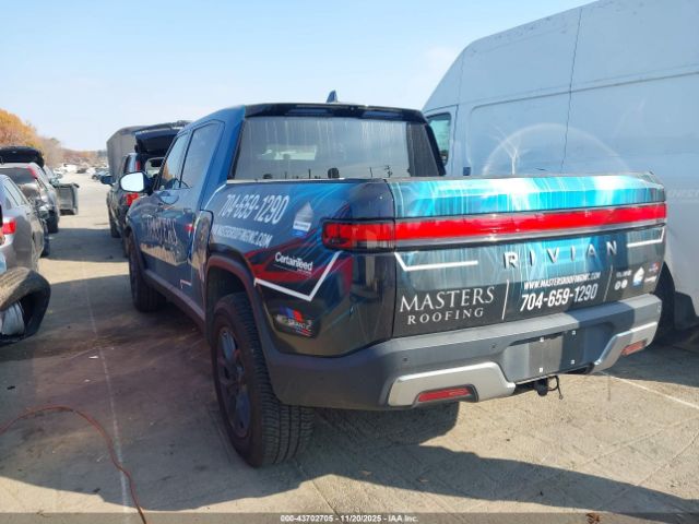 2023 RIVIAN R1T 7FCTGAAA1PN017807 Photo 2