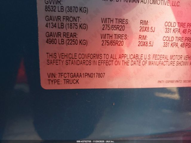 2023 RIVIAN R1T 7FCTGAAA1PN017807 Photo 8