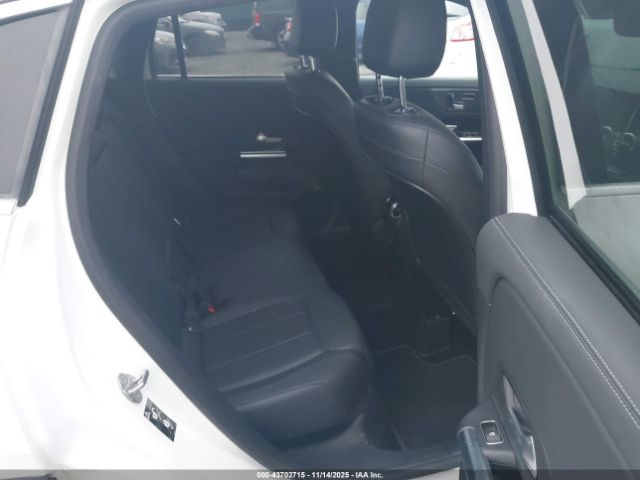 2021 MERCEDES-BENZ GLA 250 W1N4N4HB2MJ134291 Photo 7