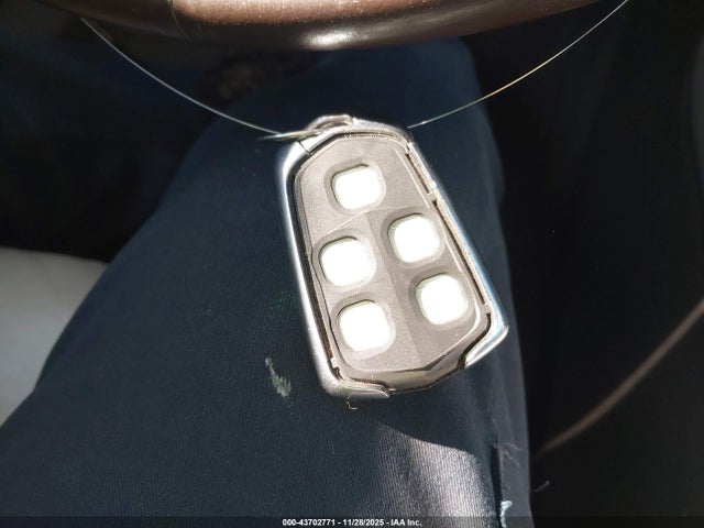 2015 CADILLAC XTS 2G61S5S35F9274637 Photo 10