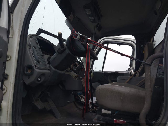 1FVHG5CY5FHGL3639 Freightliner 108sd
