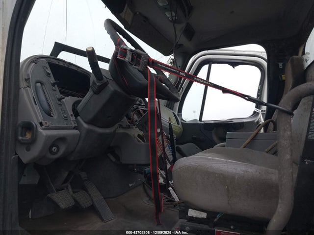 1FVHG5CY5FHGL3639 Freightliner 108sd