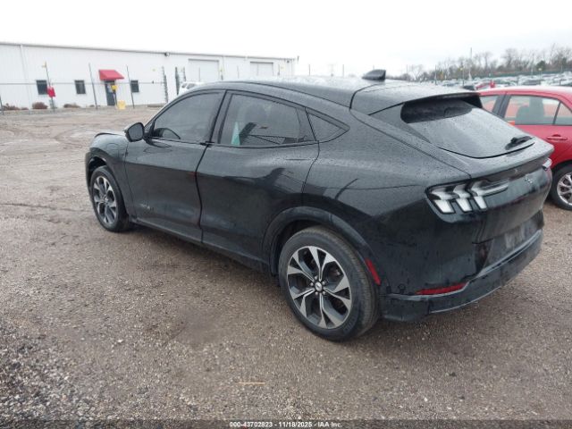 2022 FORD MUSTANG MACH-E 3FMTK3SU8NMA49035 Photo 2