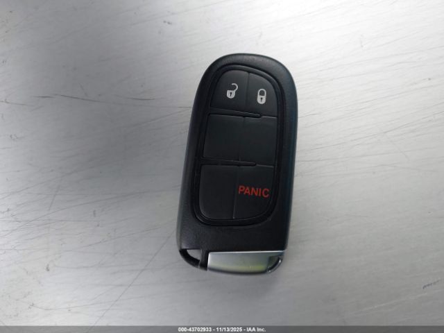 2019 JEEP CHEROKEE 1C4PJLLX8KD242651 Photo 10