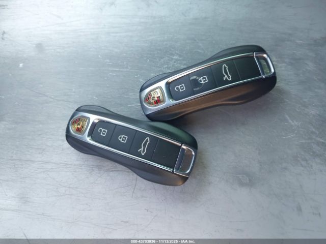 2020 PORSCHE 911 WP0AB2A95LS225692 Photo 10