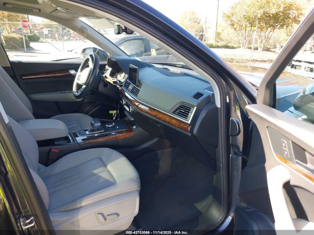2018 AUDI Q5 WA1BNAFY4J2069402 Photo 4