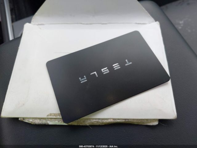 2023 TESLA MODEL 3 5YJ3E1EA4PF613918 Photo 10