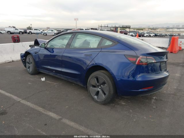 2023 TESLA MODEL 3 5YJ3E1EA4PF613918 Photo 2