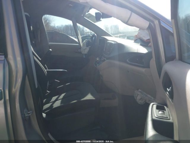 2017 CHRYSLER PACIFICA 2C4RC1DG5HR654148 Photo 4