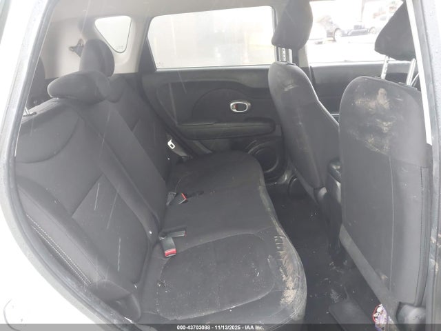 Продаж на аукціоні авто 2015 Kia Soul, vin: KNDJN2A27F7797929, номер лоту: 43703088