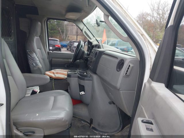 2010 FORD E-250 1FTNE2EW1ADA18890 Photo 4