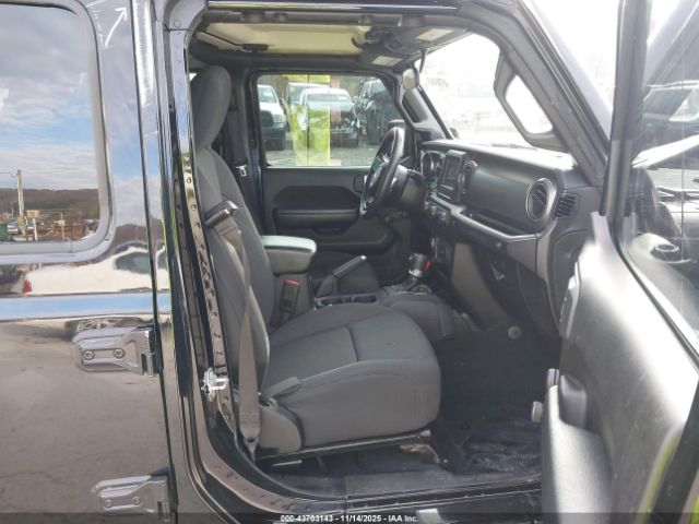 2022 JEEP WRANGLER UNLIMITED 1C4HJXDG2NW116921 Photo 4