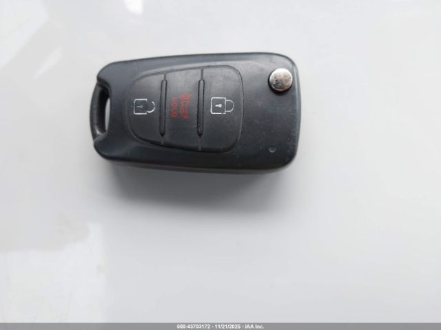 2012 KIA SOUL KNDJT2A69C7408857 Photo 10