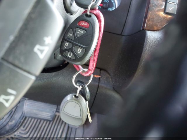 2011 GMC YUKON XL 1500 1GKS2MEF3BR145513 Photo 10