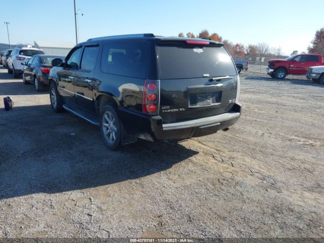 2011 GMC YUKON XL 1500 1GKS2MEF3BR145513 Photo 2