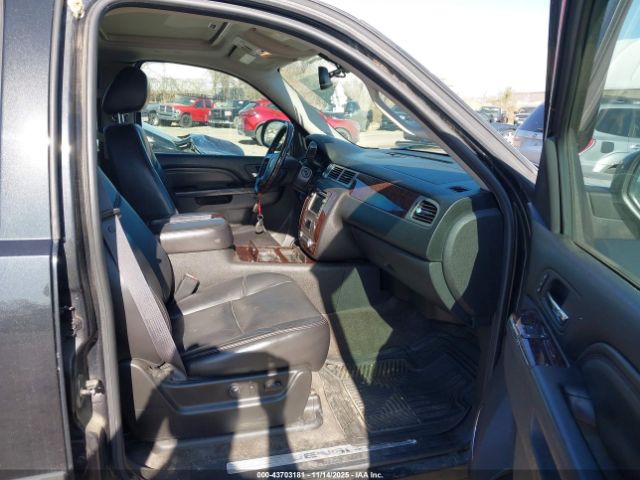 2011 GMC YUKON XL 1500 1GKS2MEF3BR145513 Photo 4