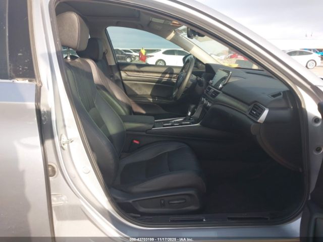 2020 HONDA ACCORD 1HGCV1F53LA105669 Photo 4