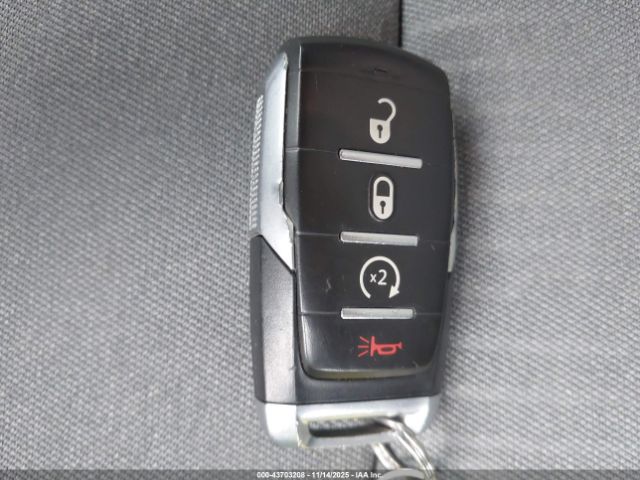 2023 RAM 1500 1C6RRFFG6PN584378 Photo 10