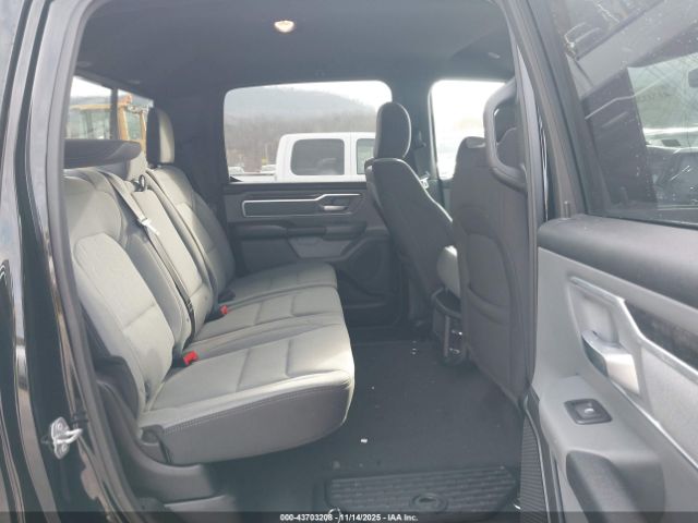 2023 RAM 1500 1C6RRFFG6PN584378 Photo 7
