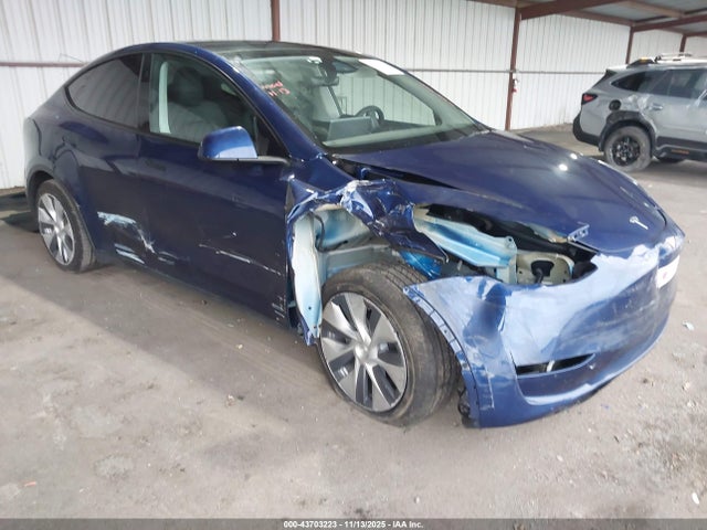 2023 TESLA MODEL Y 7SAYGAEE9PF873897 Photo 0