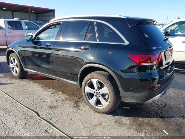 2022 MERCEDES-BENZ GLC 300 W1N0G8EB0NV394509 Photo 2