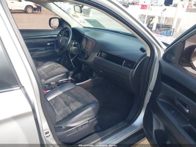 2019 MITSUBISHI OUTLANDER JA4AZ3A30KZ044951 Photo 4