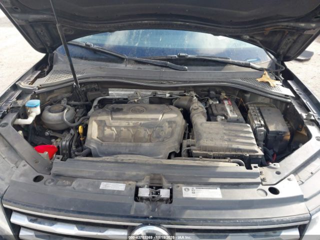 2019 VOLKSWAGEN TIGUAN 3VV3B7AX5KM070672 Photo 9