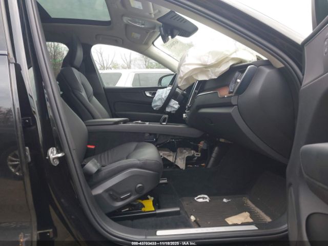 2024 VOLVO XC60 YV4L12RL8R1860199 Photo 4