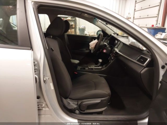 2019 KIA OPTIMA 5XXGT4L35KG282933 Photo 4